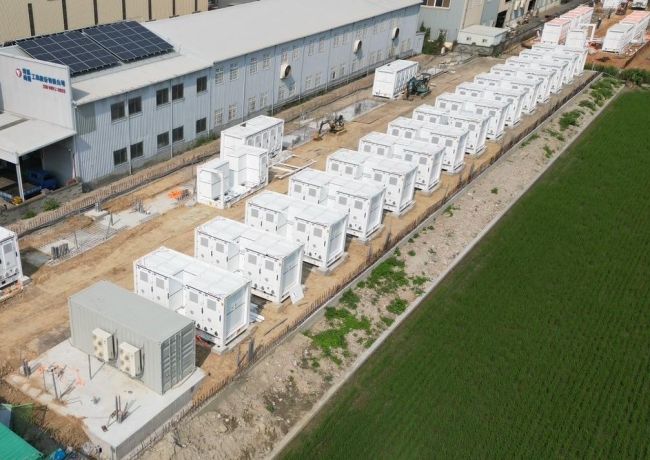 Frequency Regulation and Energy Shifting Energy Storage System (E-dReg)